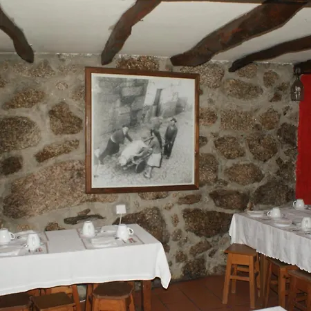 Cosy In Seia, 25 Sqm, Welcoming Fireplace Apartment Seia