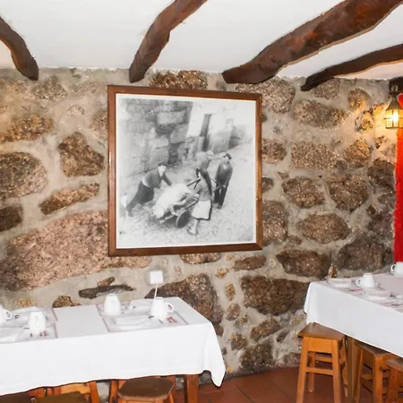 Apartment Cosy In Seia, 25 Sqm, Welcoming Fireplace Seia